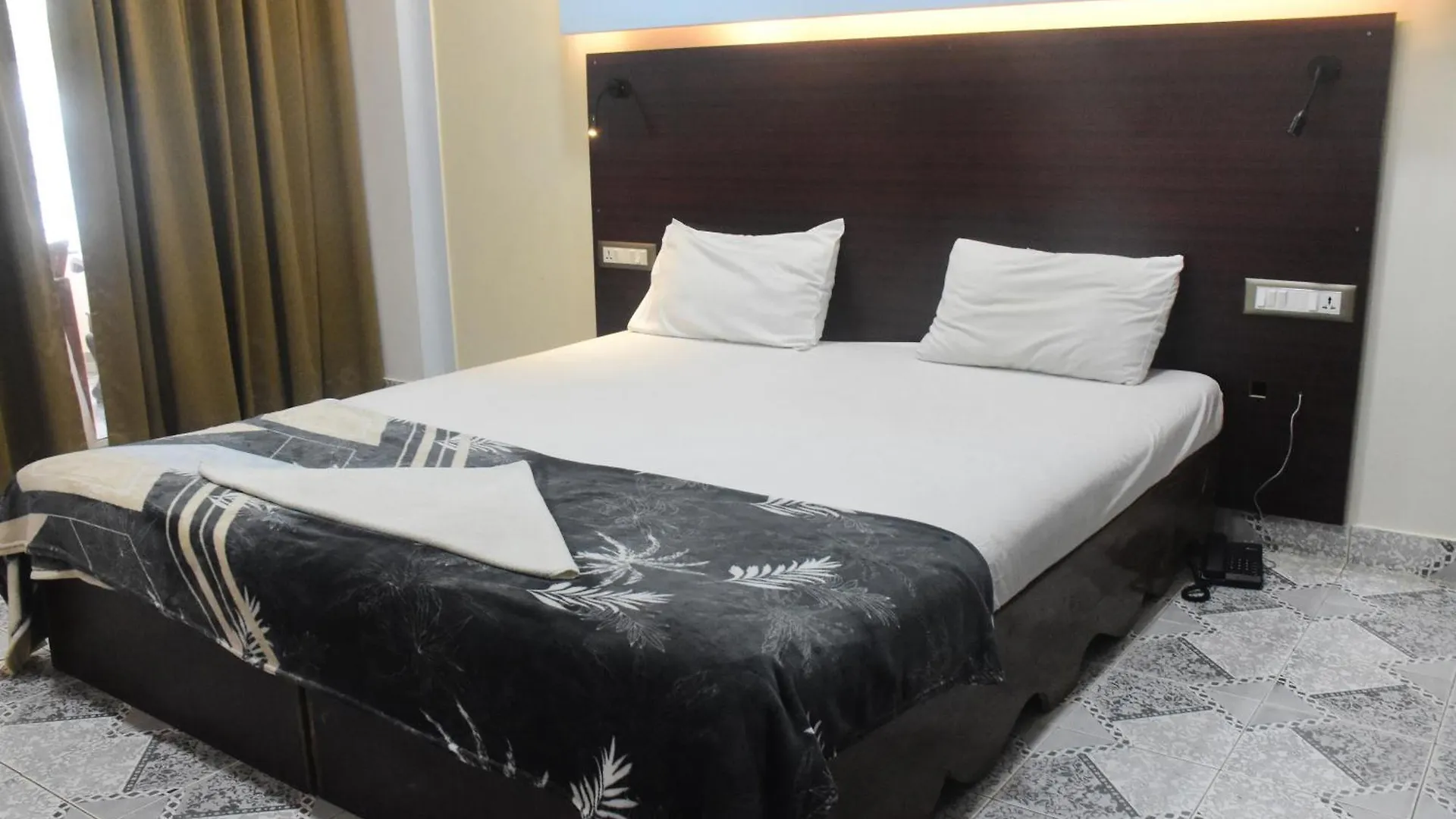 *** Hotel Shorelux Beach Resort Kovalam Indien