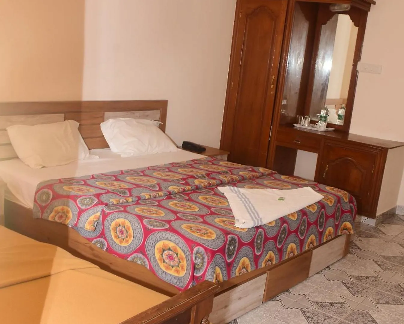 فندق Shorelux Beach Resort كوفالام