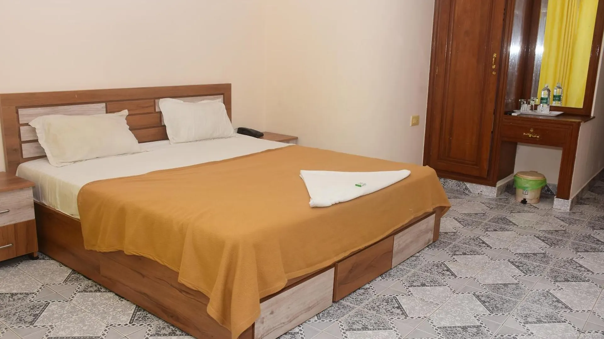 Szálloda Shorelux Beach Resort Kovalam